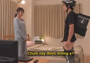 Dẫn em người yêu về đang cắm sừng thì cô bạn cùng phòng bổng trở về