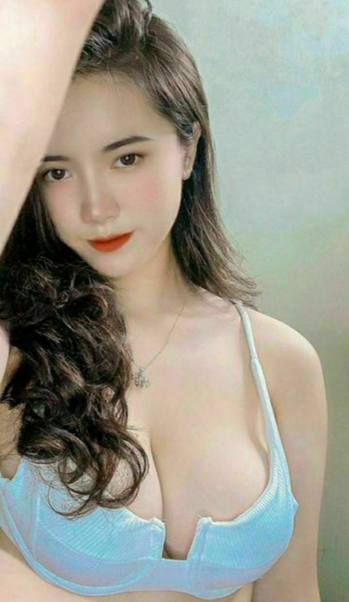 Nữ hoàng sex Việt Bé Ngọc thủ dâm nước lồn như nước lũ